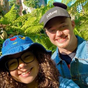 Meet your Posher, Todd